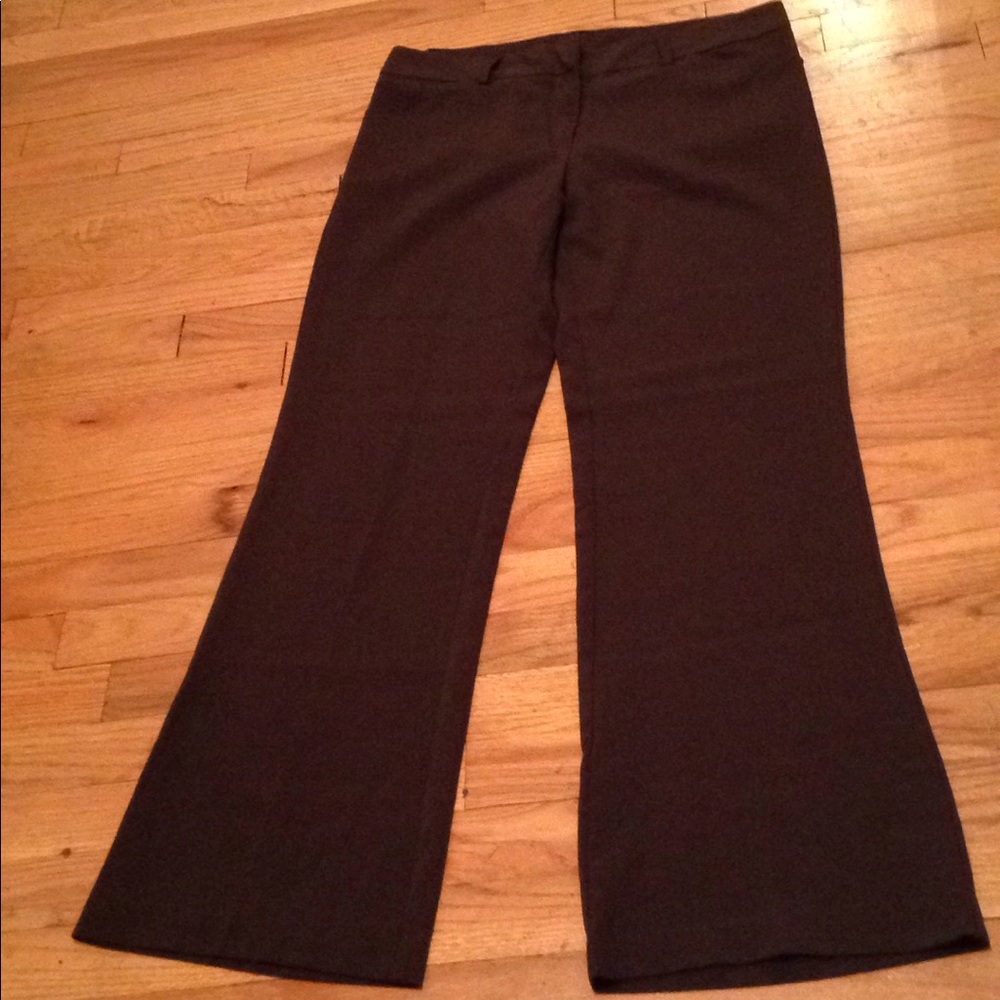Trousers / slacks
